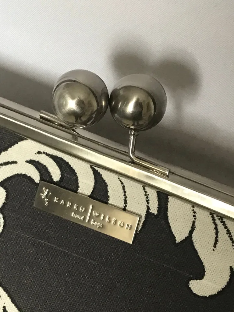 4054- Gray Beanstock