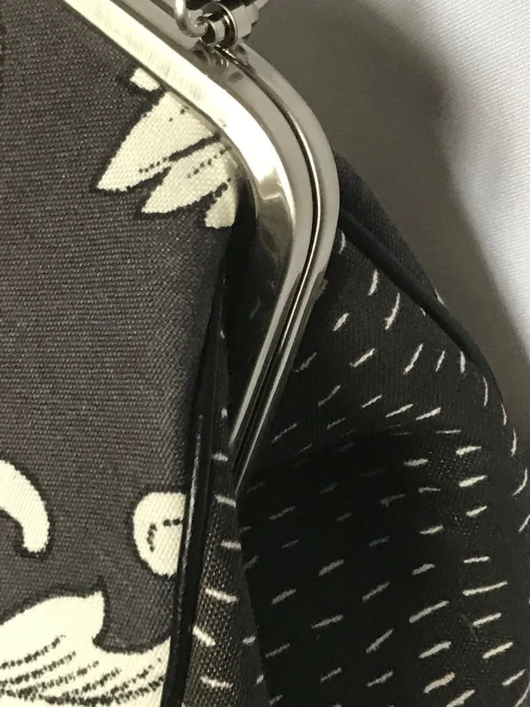 4054- Gray Beanstock
