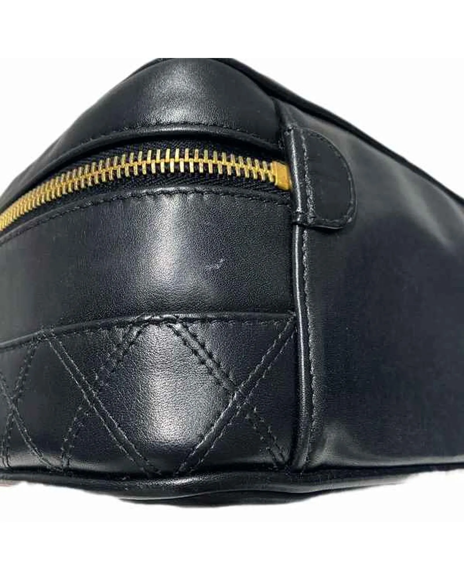 Authentic Chanel Lambskin Bicolore Handbag in Good Condition