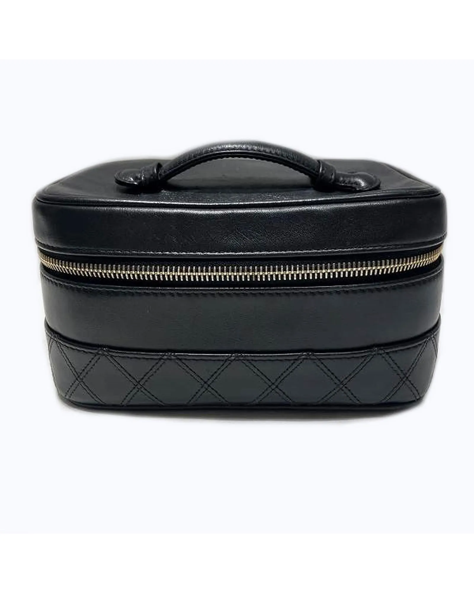 Authentic Chanel Lambskin Bicolore Handbag in Good Condition